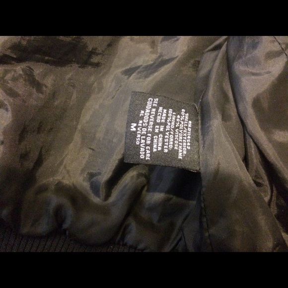 Leather Jacket - Picture 3 of 6